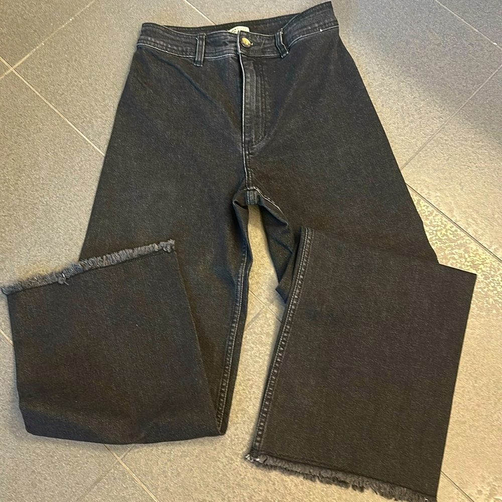 COPY - Billabong wide leg. Jeans